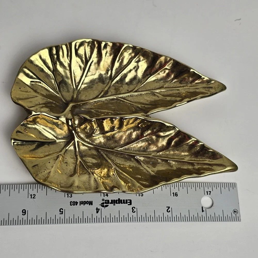 Vtg Virginia Metalcrafters Brass Angel Wing Begonia Leaf Dish MCM Trinket
